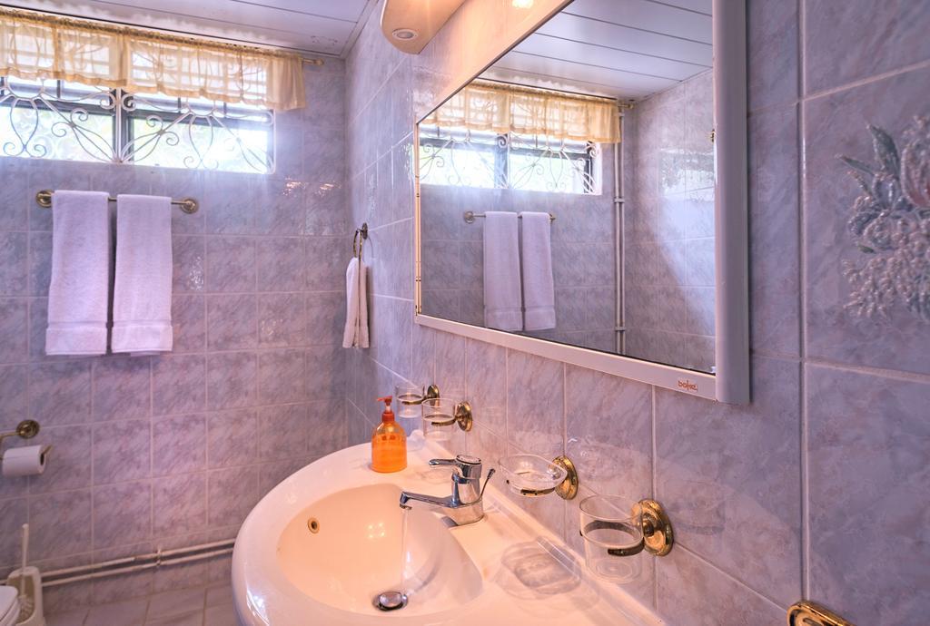 Royal Palm Holiday Apartment Méro Εξωτερικό φωτογραφία